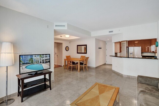 Foto del edificio - 801 Brickell Key Blvd