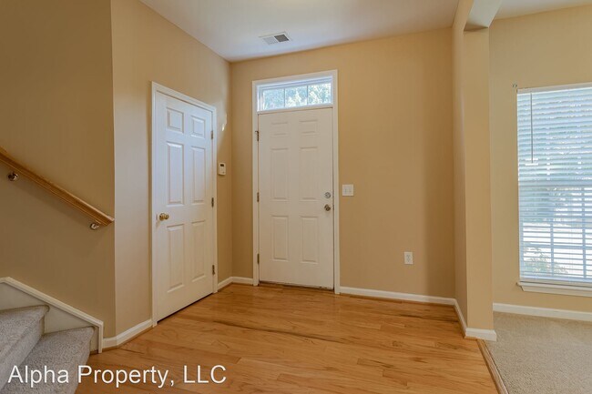 Foto del edificio - 4 br, 2.5 bath House - 248 Highgate Cir