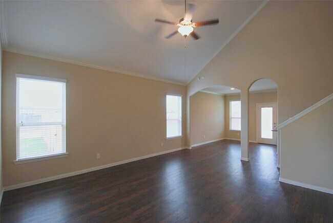 Building Photo - 7103 Avalon Bend Cir