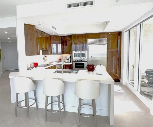 Foto del edificio - 2700 N Ocean Dr