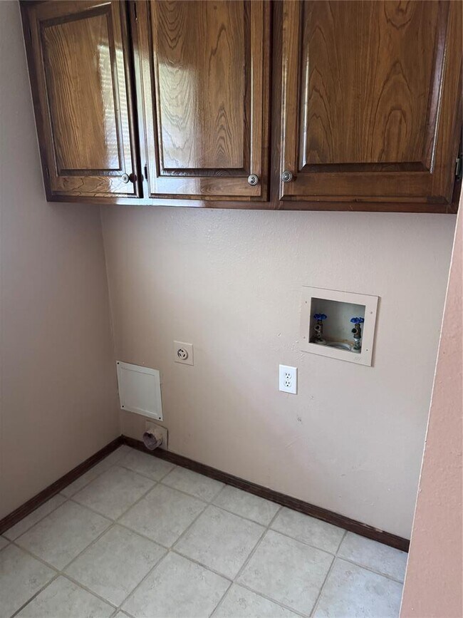 Foto del edificio - 2208 NW 118th St