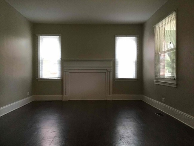 Building Photo - 1410 Coker Ave