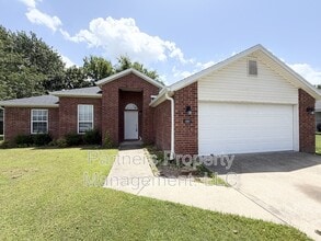 Building Photo - 1257 Fox Run Ln