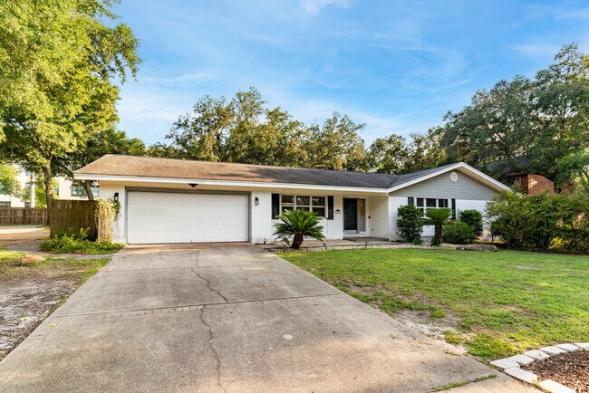 Building Photo - 255 Ewing Ct NW