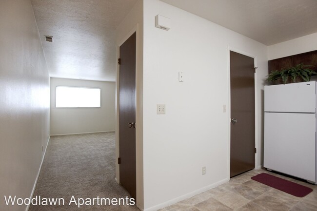 Building Photo - 210 E 8680 S