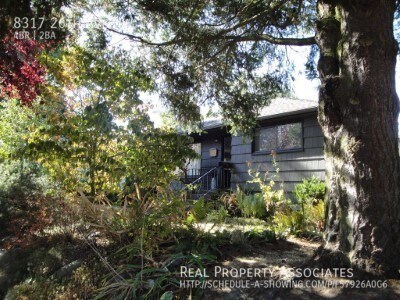 Primary Photo - Fantastic Large Ballard - Golden Gardens Home