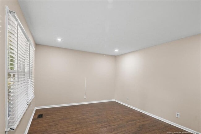 Foto del edificio - 6604 Vaughn Rd