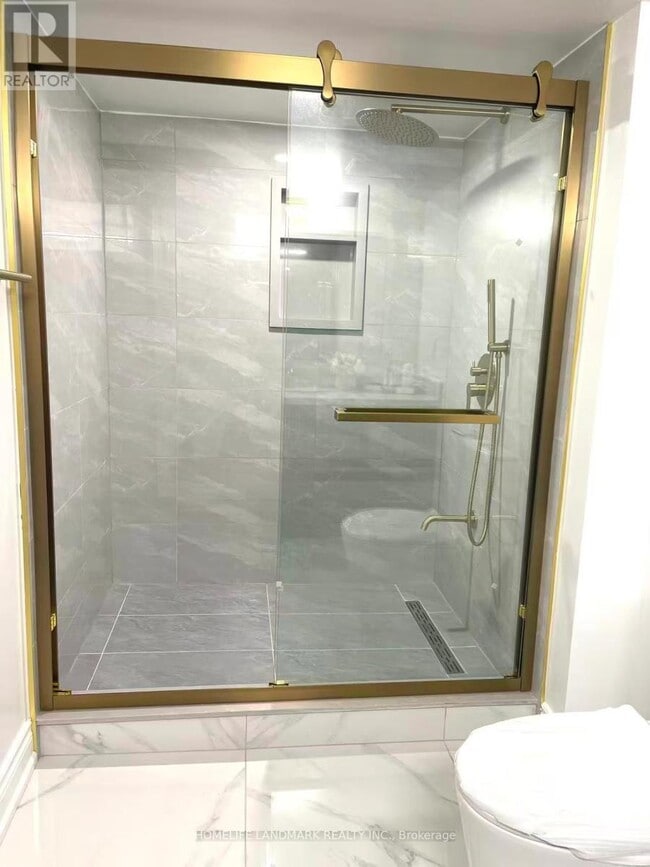 Building Photo - 252 Borealis Ave