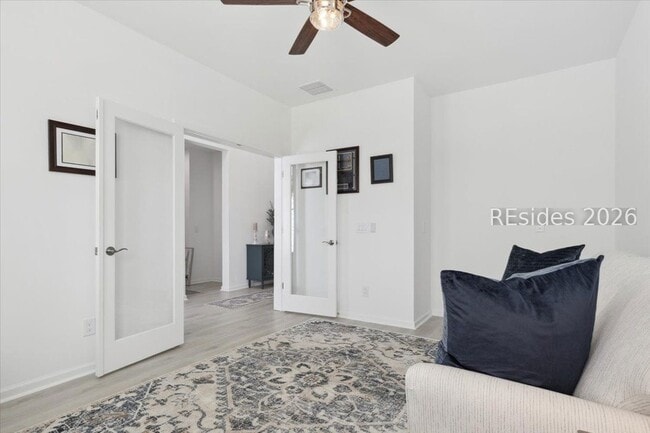 Foto del edificio - 636 Horizon Ct