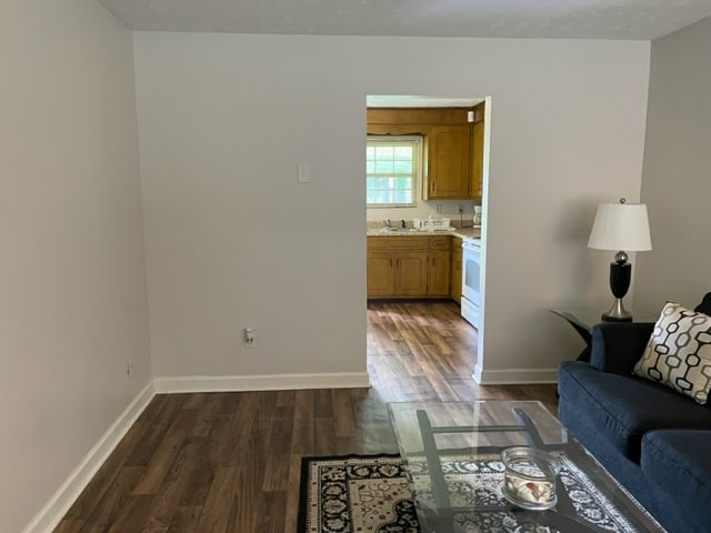 Building Photo - 245 Crabapple Cir