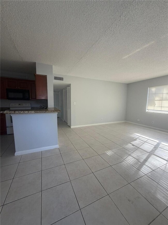 Building Photo - 11472 NW 42nd St