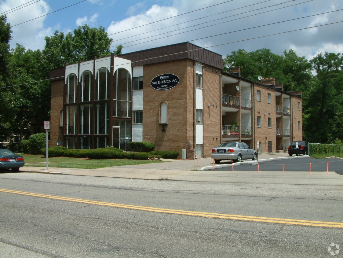 Building Photo - 3336 Jefferson Ave