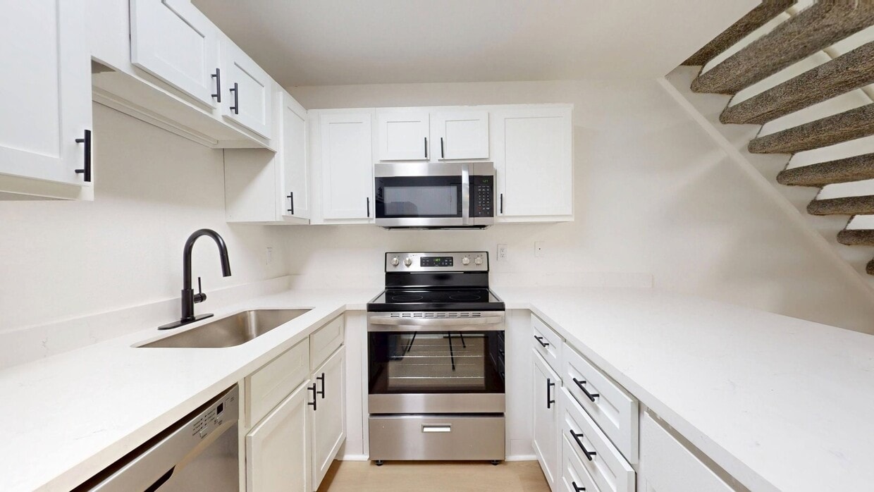 Photo - ReNew Greenway Apartments