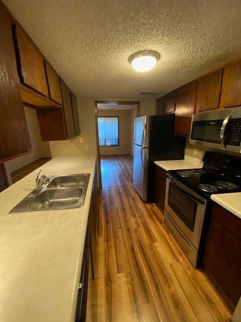 Building Photo - 776 N Storer Ave