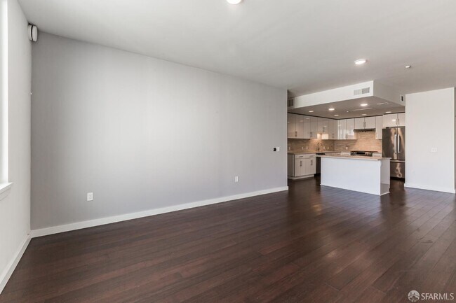 Foto del edificio - 570 Innes Ave