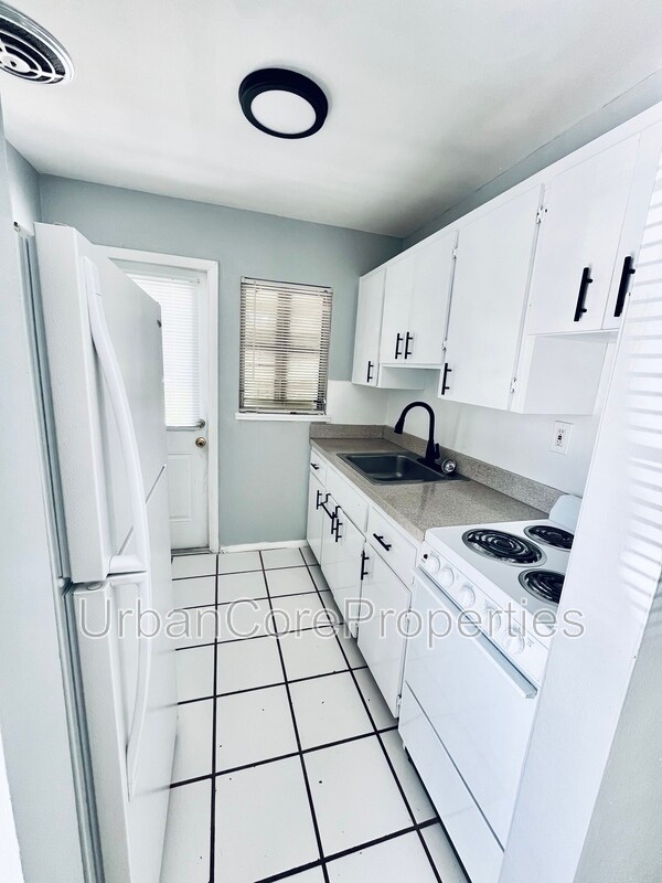 Foto del edificio - 311 24th Ave N