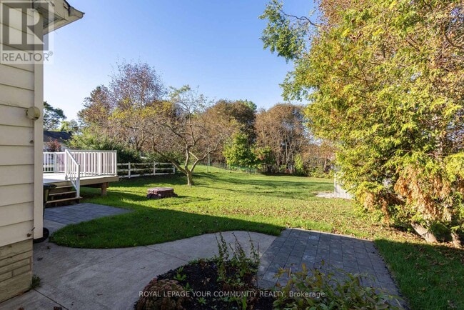 Building Photo - 210 Cox Mill Rd