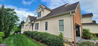 Building Photo - 22862 Quante Square