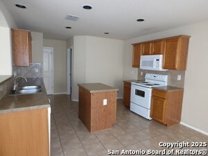 Foto del edificio - 815 Antler Post