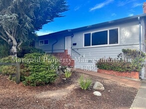 Building Photo - 760 Prescott Ave
