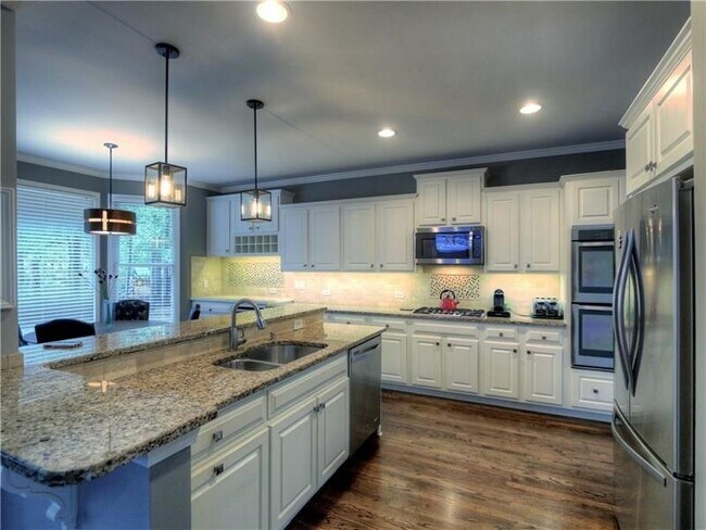 Building Photo - 3505 Bonaire Ct