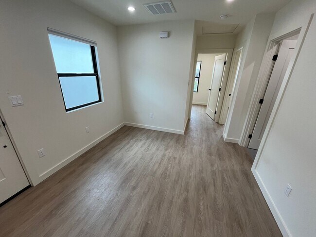 Foto del edificio - 1059 Turquoise St