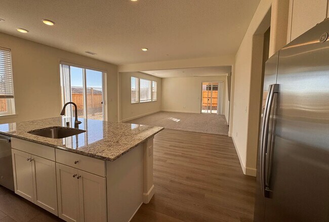 Building Photo - 6792 Pilot Peak Ct