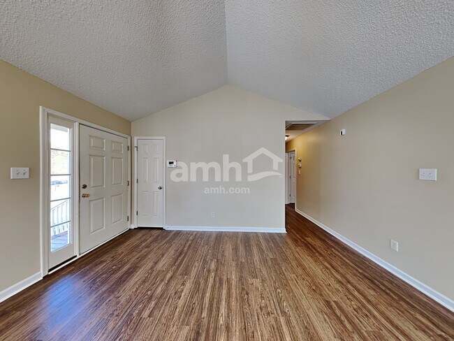 Building Photo - 934 Black Angus Drive