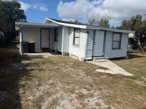 Building Photo - 612 Grady Ln