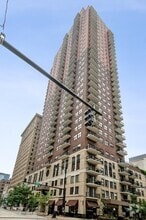 Building Photo - 41 E 8th St