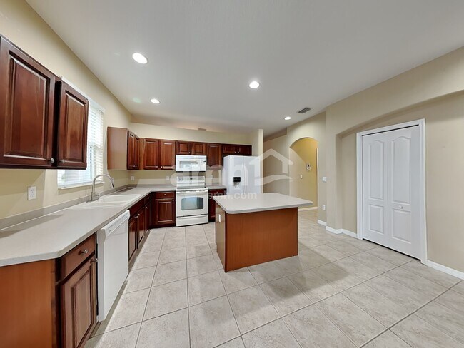 Building Photo - 6007 French Creek Ct