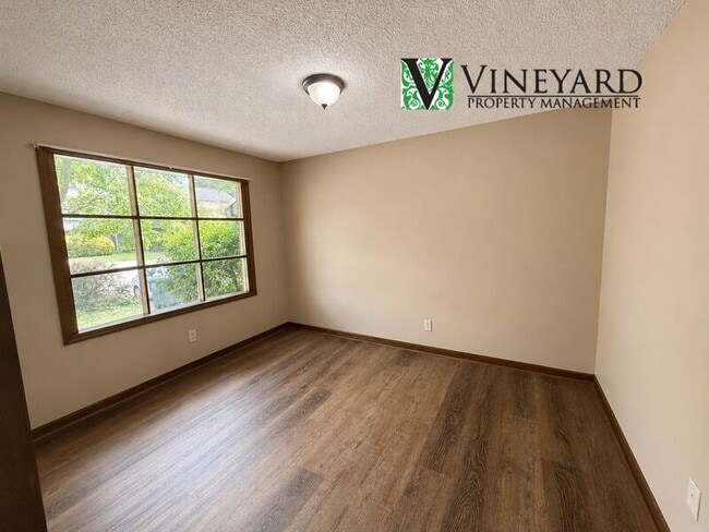 Building Photo - 5065 Sand Wedge Cir