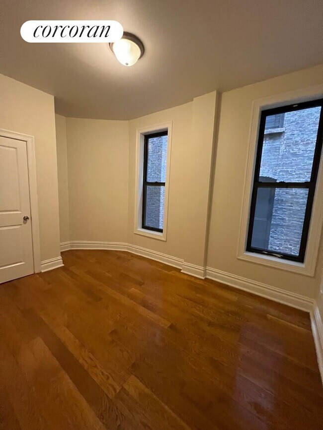 Foto del edificio - 524 W 123rd St
