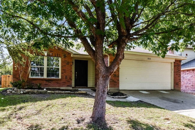 Building Photo - 1034 Hampton Dr