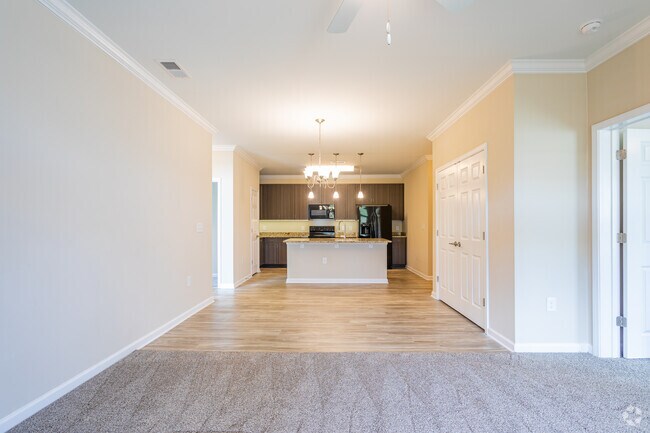 Washington- 3BR, 2BA - Cambridge Square Apartments