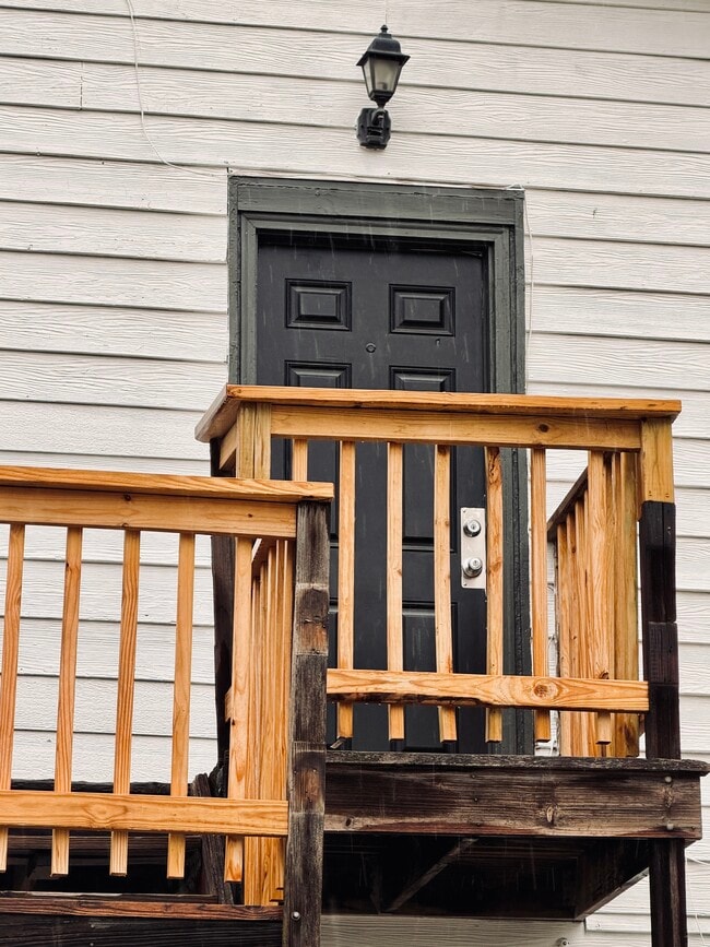 Building Photo - 2515 S St