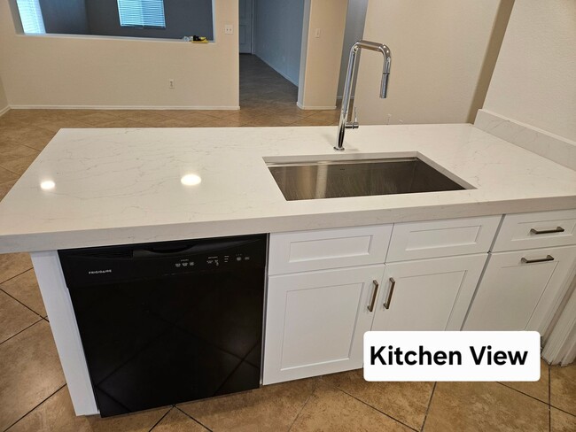 Foto del edificio - Mirador Estates (Lindsay & Warner) 3 bed 2 bath single level