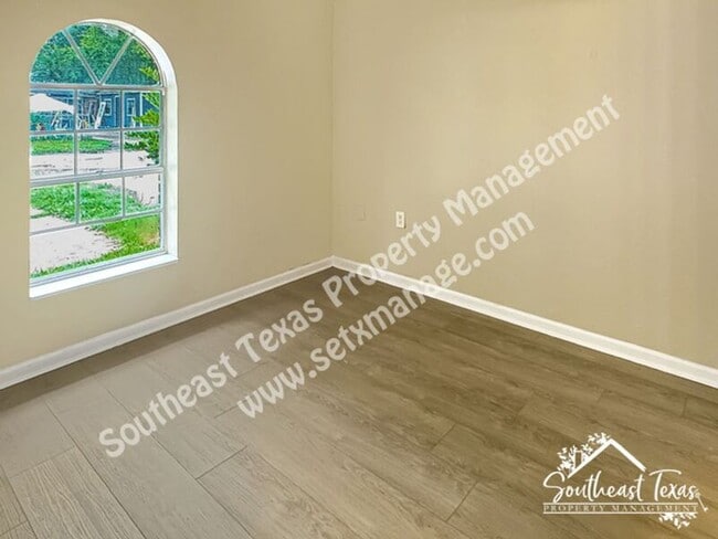 Foto del edificio - 782 Pinchback Rd