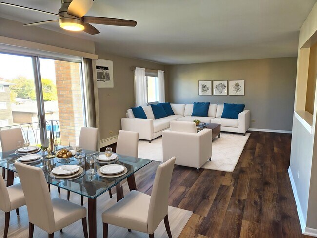 Foto del edificio - 4712 W 107th St