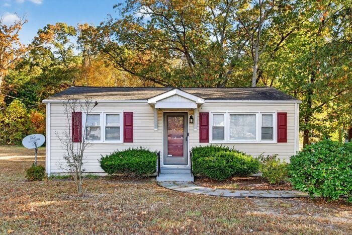 Primary Photo - 4984 Leonardtown Rd