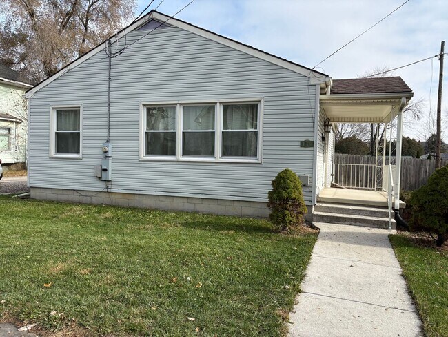 Foto del edificio - 3 Bedroom/1 Bath home for Rent