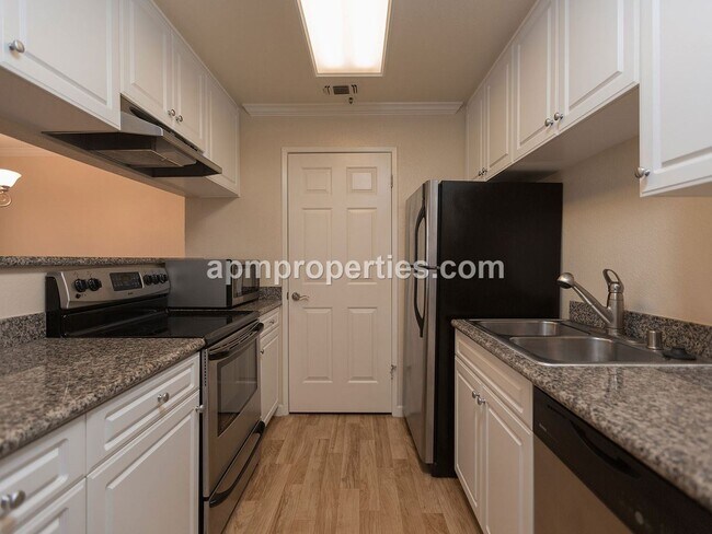 Building Photo - 1 br, 1 bath House - 490 Bollinger Canyon ...