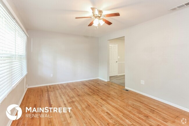 Building Photo - 11423 Palmer Ave