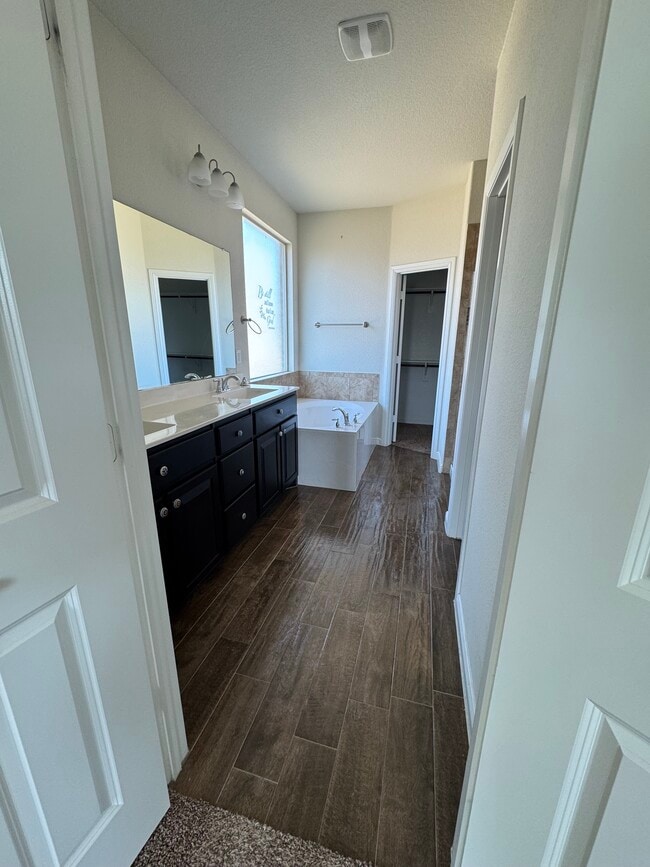 Building Photo - 9228 Pepper Grass Dr