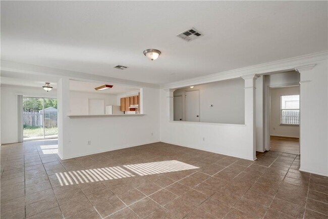 Foto del edificio - 13316 Thome Valley Dr