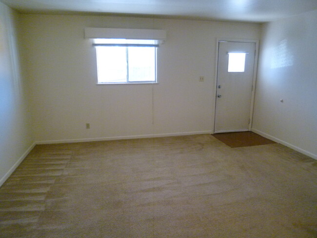 Building Photo - 9 Glenn Ayre St