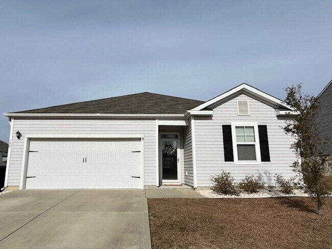 Foto del edificio - Stunning, Pet Friendly Home!