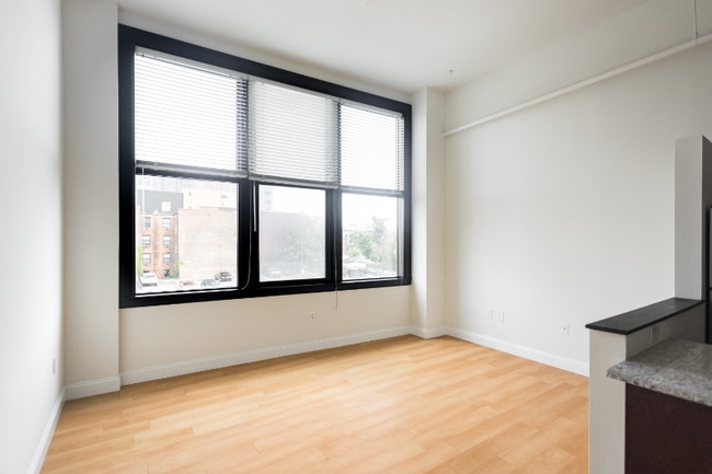 Building Photo - 4600 Woodward Ave