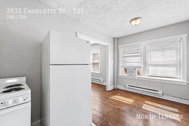 Foto del edificio - 3933 Charlotte St