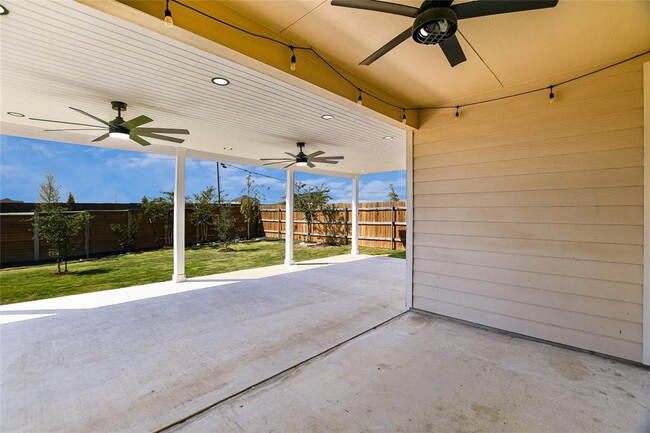 Building Photo - 17709 Shafer Dr